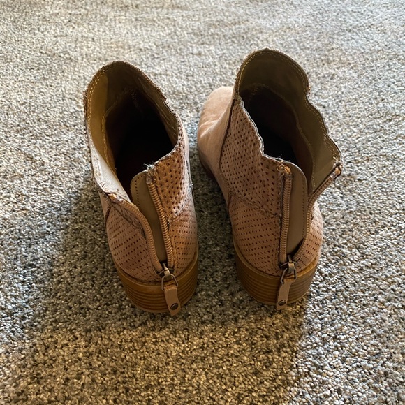 Kohl’s ankle boots - Picture 3 of 3